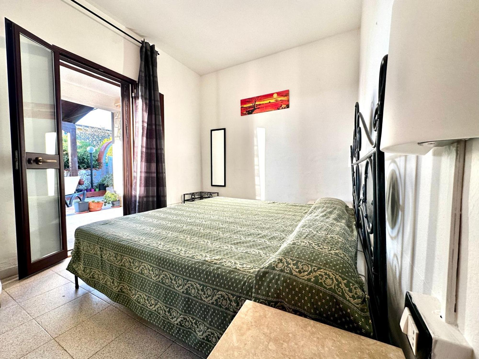 Casa Del Sole Apartment กัมโปเฟลิเช ดิ โรชเชลลา ภายนอก รูปภาพ