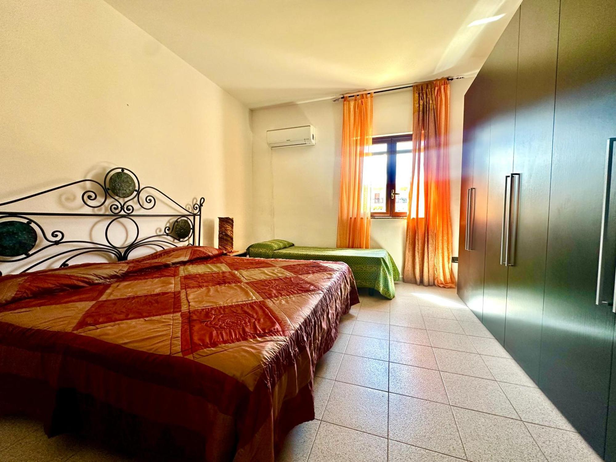 Casa Del Sole Apartment กัมโปเฟลิเช ดิ โรชเชลลา ภายนอก รูปภาพ