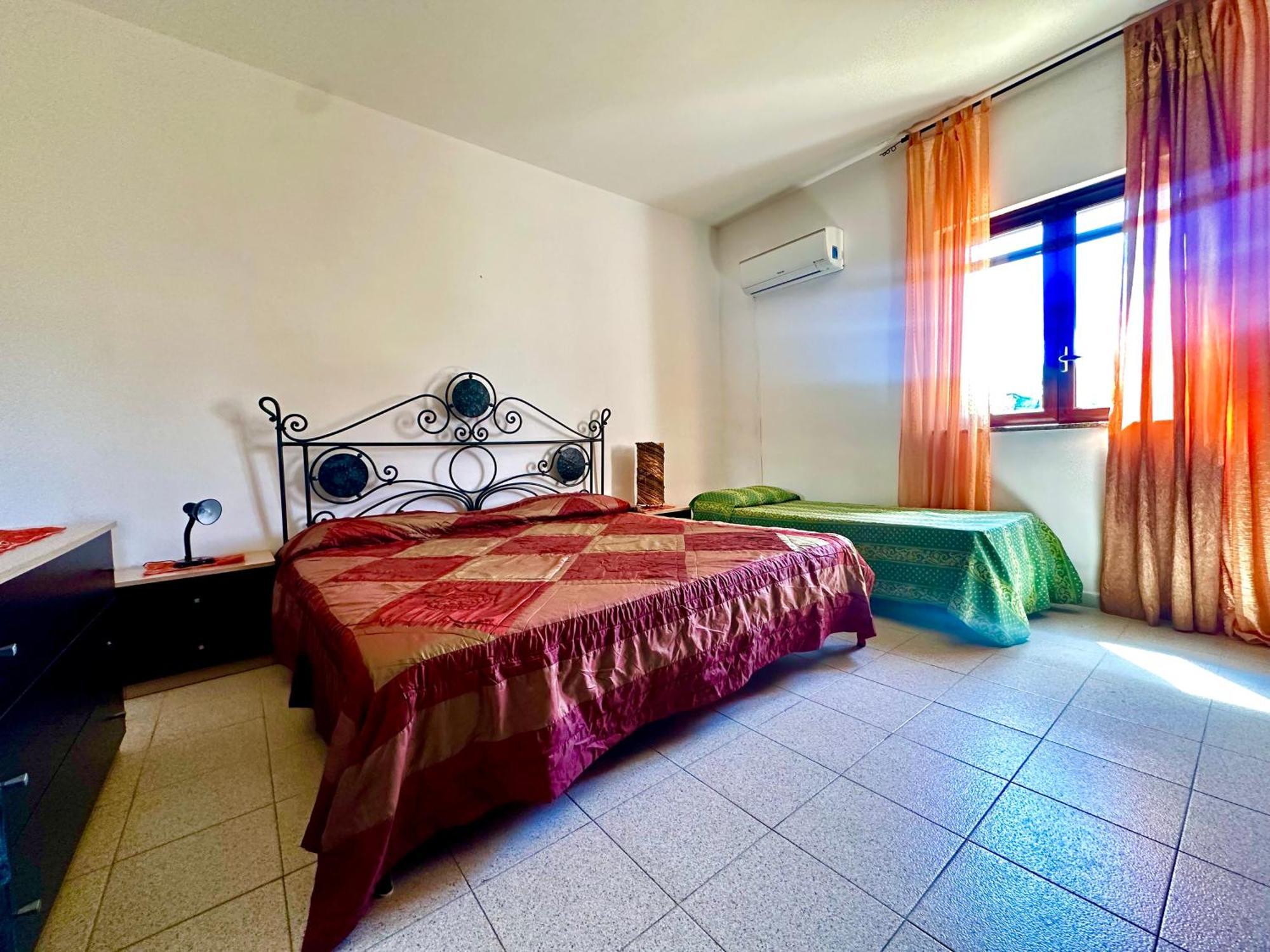 Casa Del Sole Apartment กัมโปเฟลิเช ดิ โรชเชลลา ภายนอก รูปภาพ